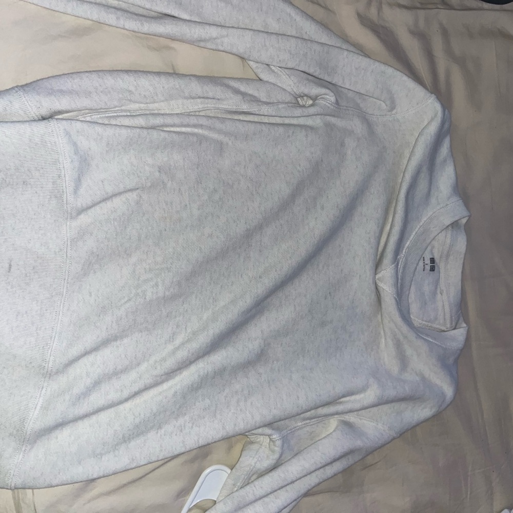 Grey and white soft crewneck knit sweatshirt